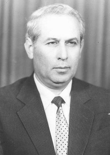 Rübail - Dodaqlarda danılsam da, ürəklərdə anılıram