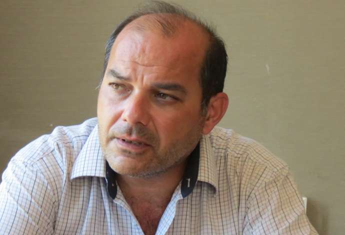 Vaxtın çölündə qəza - Kənan Hacı