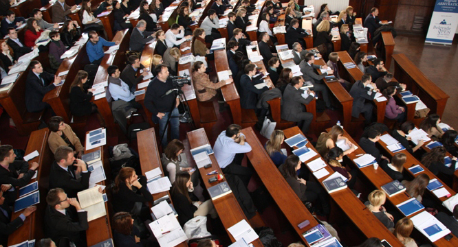 Azərbaycan yazıçıları Beynəlxalq Belqrad toplantısında iştirak edir