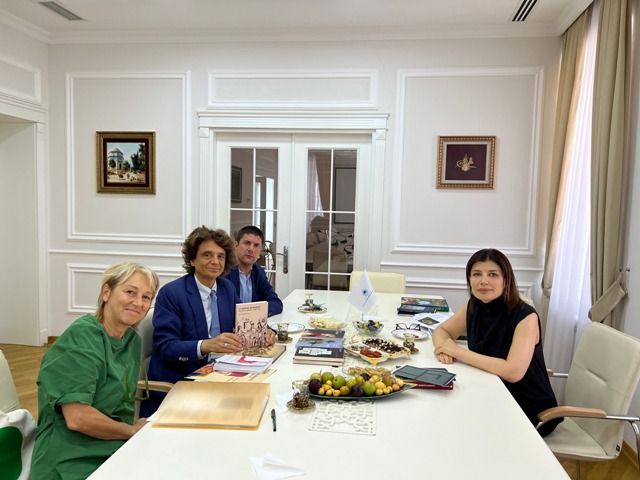 <span style="text-align: justify;">Beynəlxalq Türk Mədəniyyəti və İrsi Fondunun fəaliyyəti Avropada geniş yayılmağa davam edir</span>