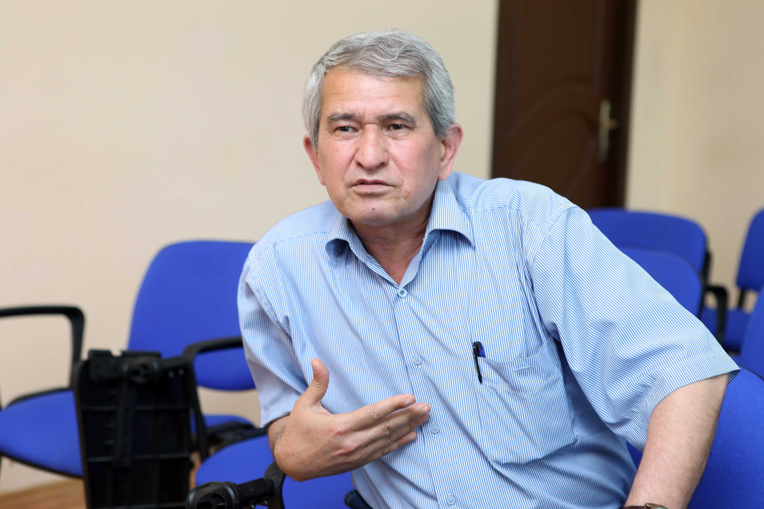 Nəriman Əbdülrəhmanlı: \"Bu ədəbi durğunluq deyil, ədəbi nizamsızlıqdır\" - <span>MÜSAHİBƏ</span>