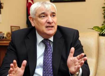 <span>Kamal Abdulla: Bəlkə, mağara həsrəti çəkək?	
	</span>