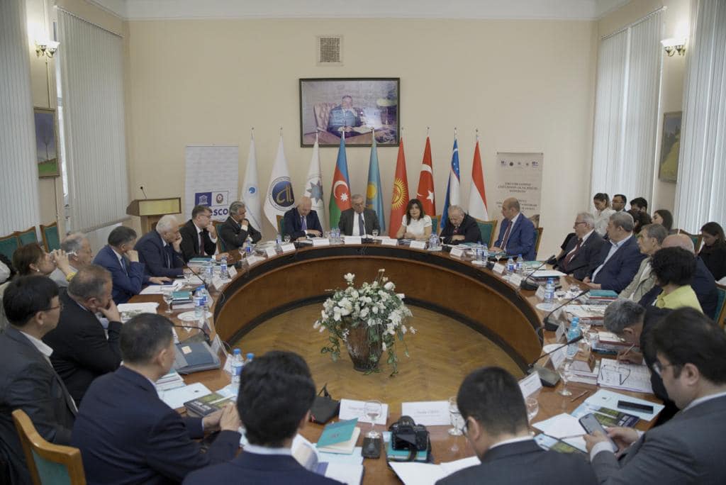 “Qədim Türk yazı mədəniyyəti” adlı beynəlxalq konfrans keçirilib