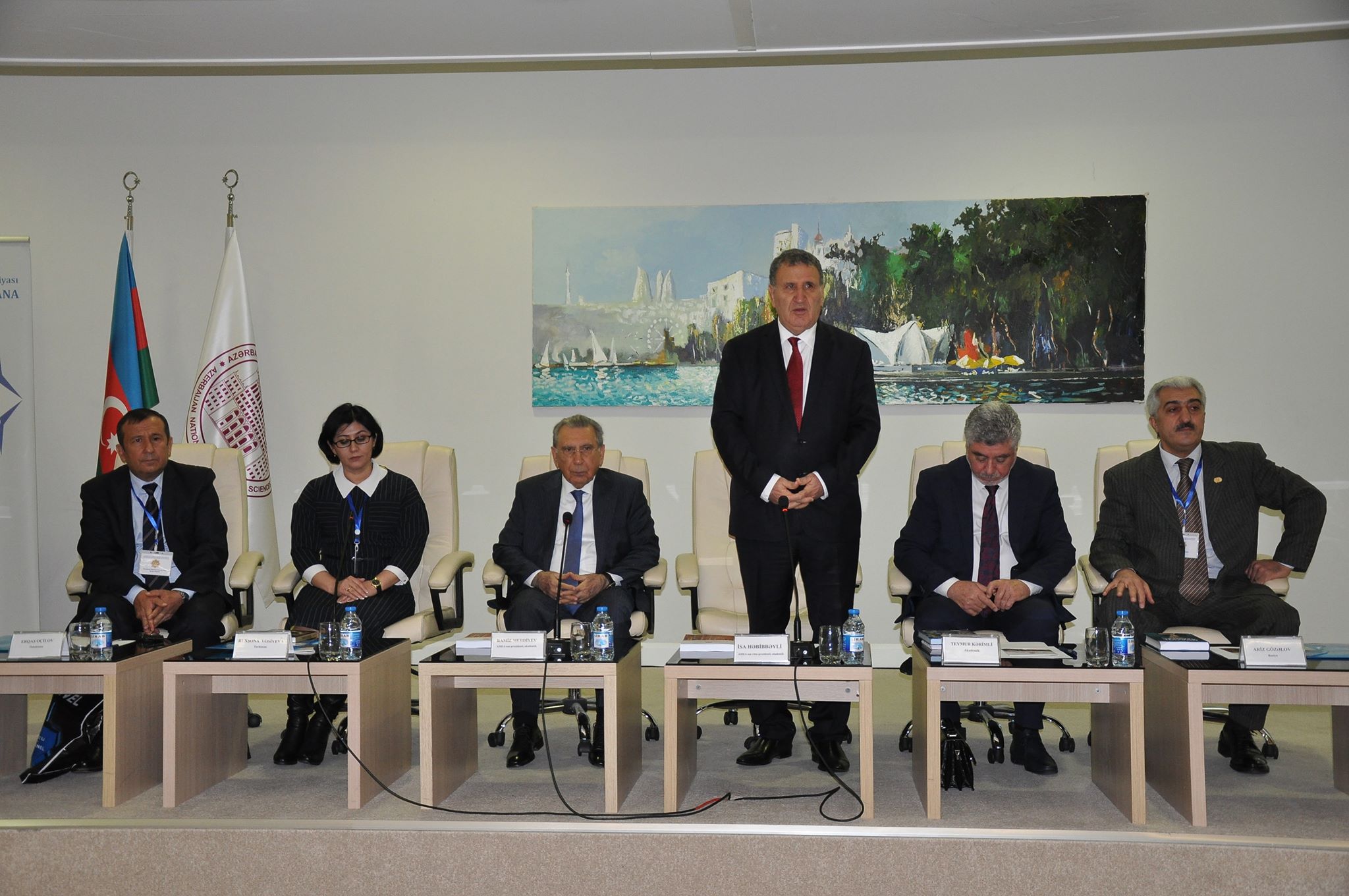 “Ey Nəsimi, cahanı tutdu sözün...” II Beynəlxalq Elmi Konfransı keçirilib