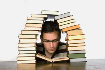 Oxumuruq, yoxsa oxumağa kitab tapmırıq?