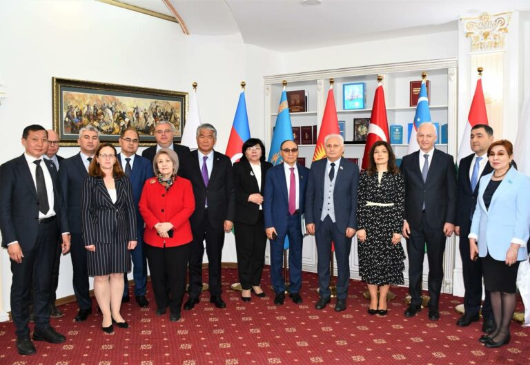 Qazaxıstanda Heydər Əliyevin 100 illiyinə həsr olunmuş tədbir keçirilib