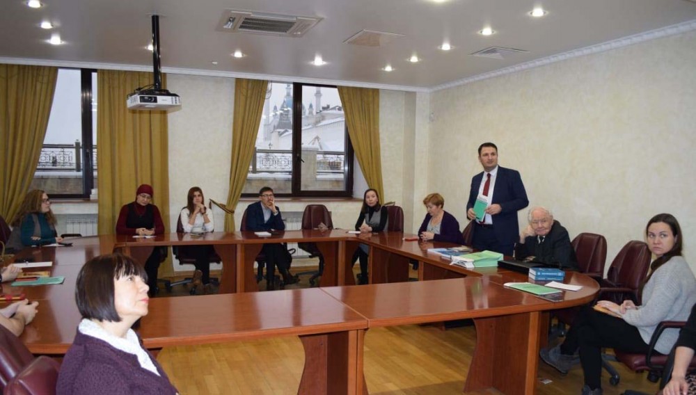 Azərbaycanın gənc alimi Tatarıstan türkoloqları qarşısında məruzə ilə çıxış edib