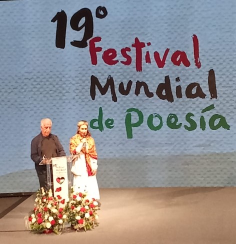 Mahir N.Qarayev ölkəmizi Venesuelada keçirilən poeziya festivalında təmsil edib