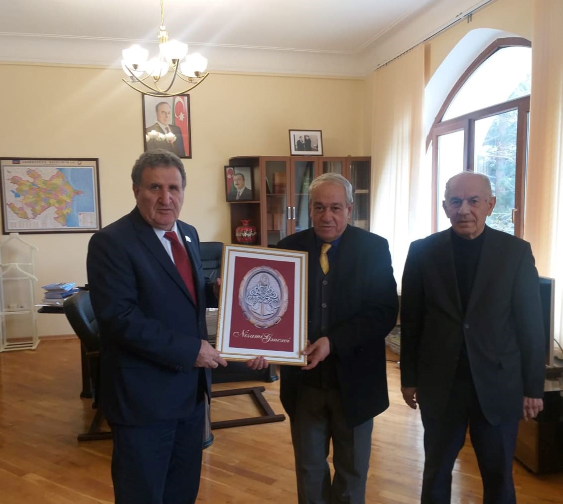 Motazz Muhi Əbdulhəmid Ədəbiyyat İnstitutunun qonağı olub