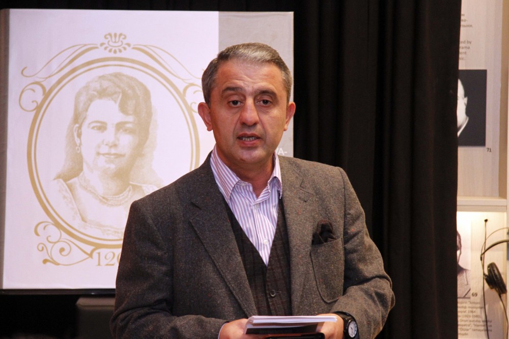 Sona Axundova-Qarayevaya həsr edilmiş “Xatirə kitabı”nın təqdimatı olub