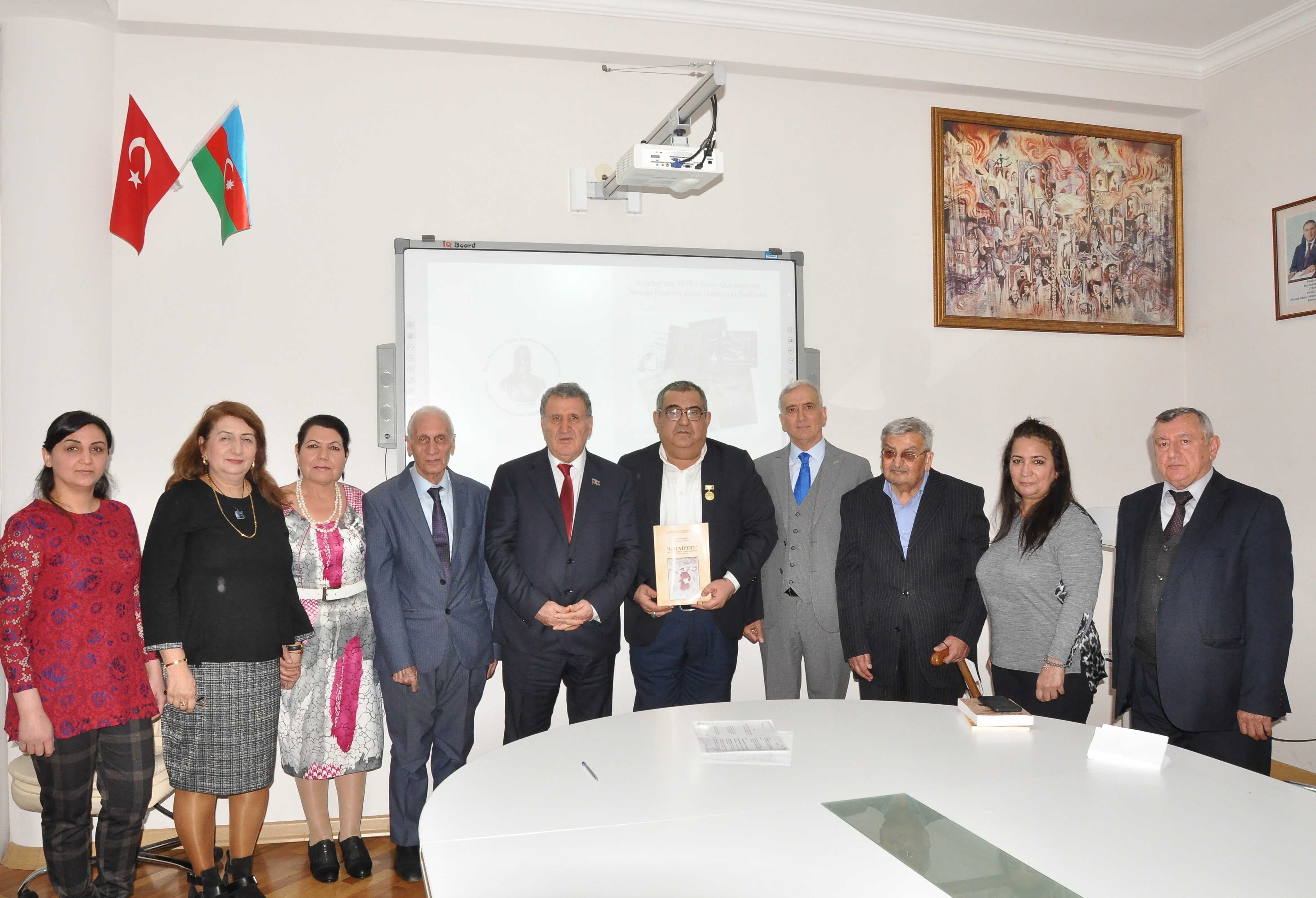 “Molla Nəsrəddin” ədəbi məktəbinin davamçıları satirik jurnallarının təqdimatı keçirilib