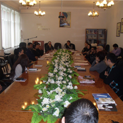 Yaradıcılıq fakültəsi Qan Turalı ilə görüşdü - <span>FOTOSESSİYA</span>