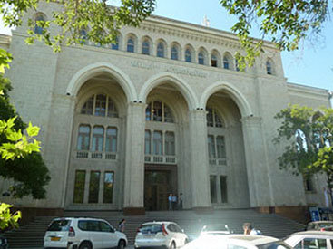 Mədəniyyət idarələri və kitabxanalar bayram günlərində də işləyəcək