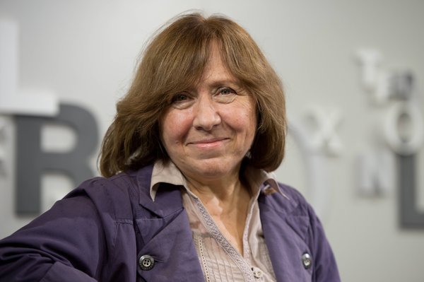 <span>Nobel alan Svetlana Aleksieviçdən HEKAYƏ</span>