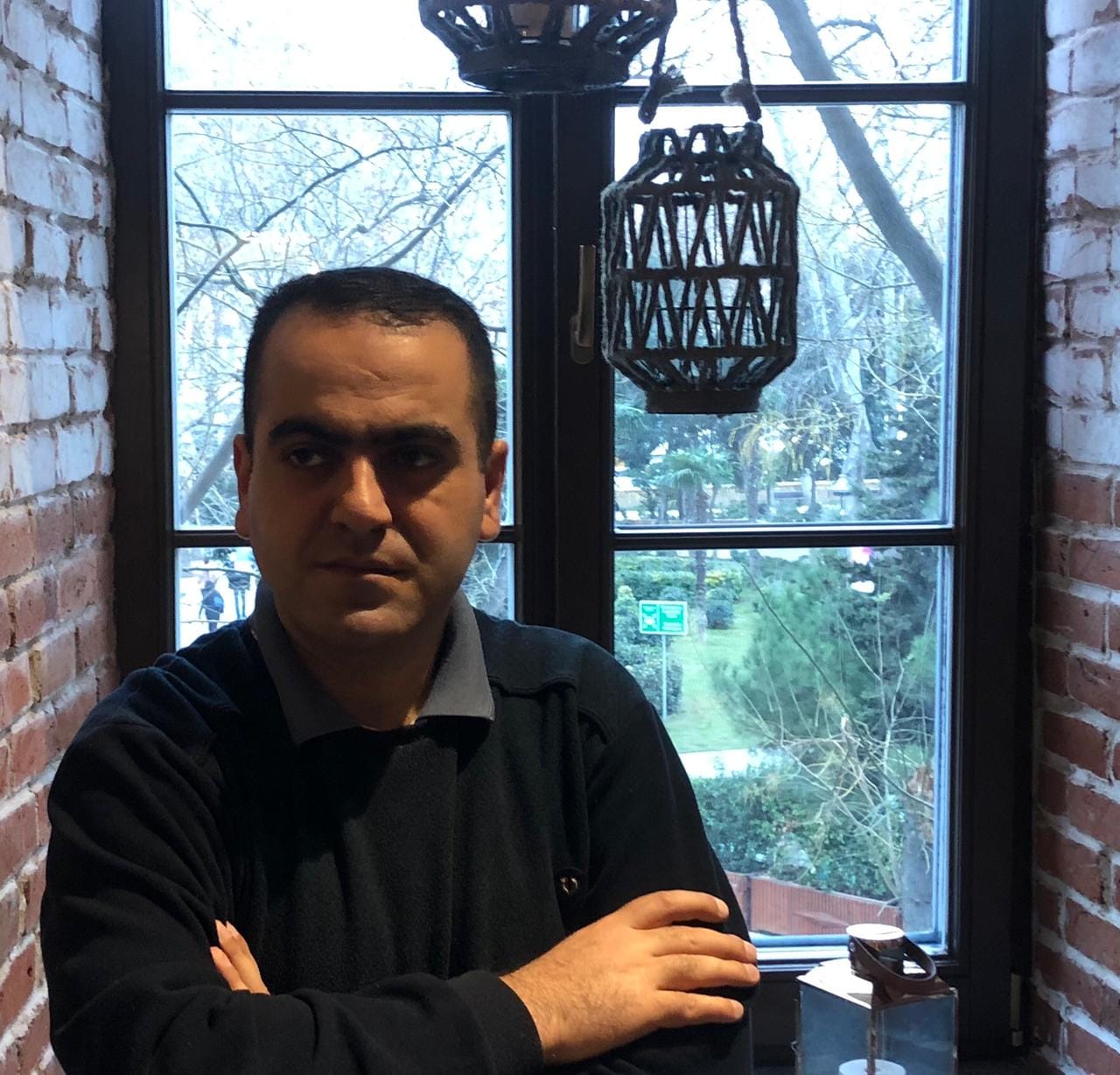 Emil Rasimoğlu -&nbsp; Tor qurub işıq dirəklərinə Tanrı...