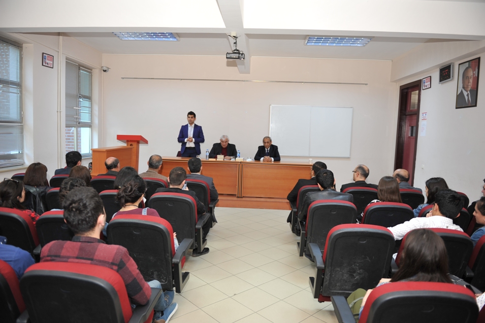 Bakı Mühəndislik Universitetində Kamal Abdulla ilə görüş keçirildi