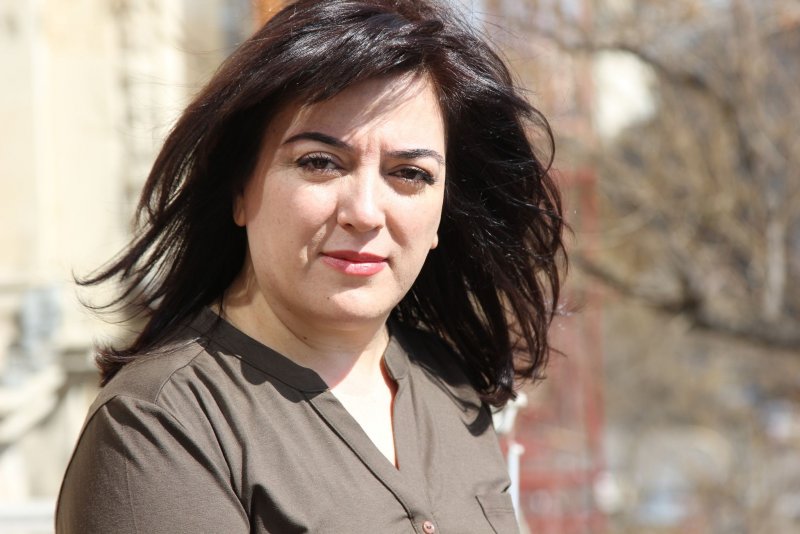 <span style="text-align: justify;">Təranə Vahid - Qasırğa</span>