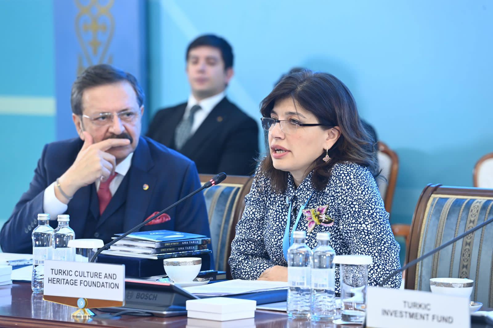 <div style="">"Mədəni diplomatiya vasitəsilə əlaqələr quraraq müxtəlif sivilizasiyaları bir araya gətirdik"</div>