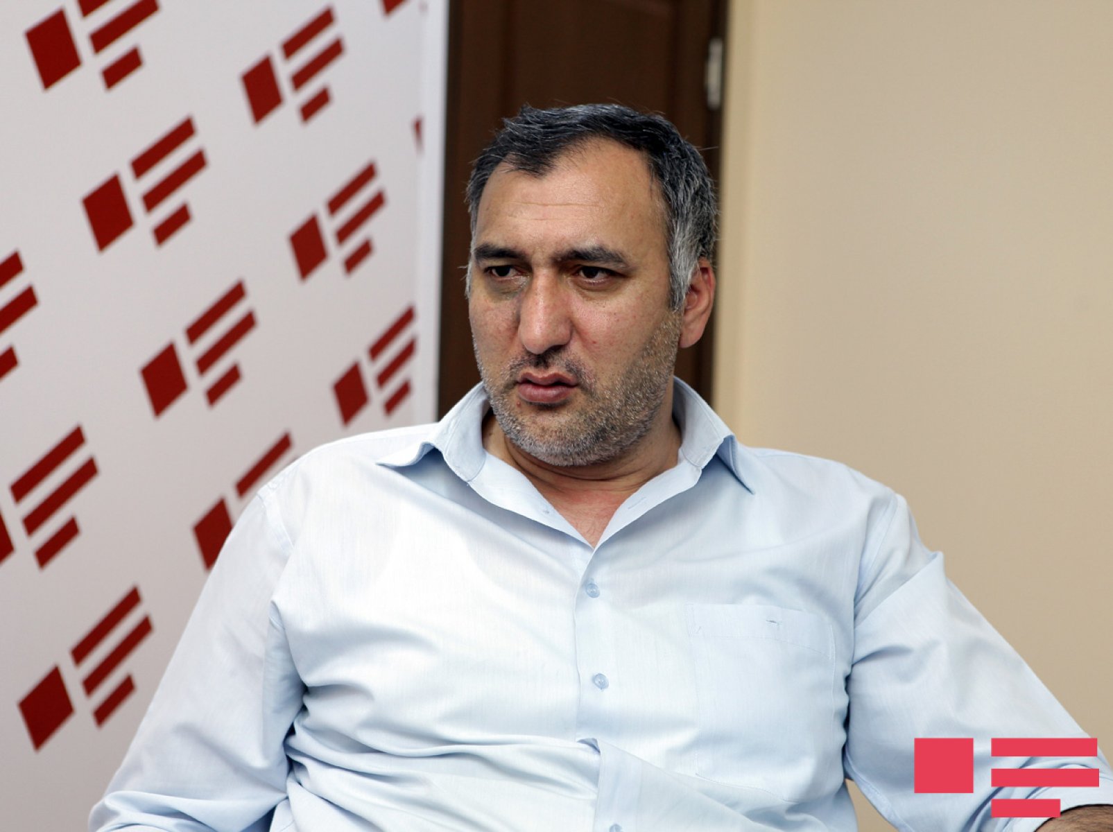 Şərif Ağayarın hekayəsi - Qoluyox<br>